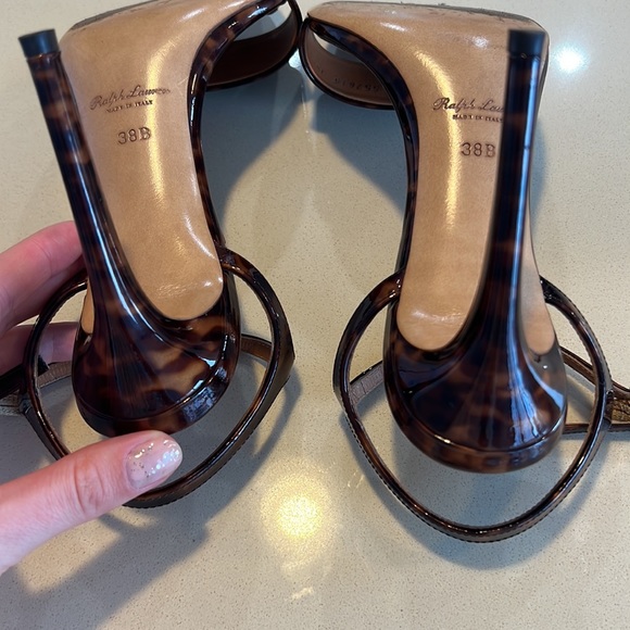 Ralph Lauren heels - Picture 5 of 8
